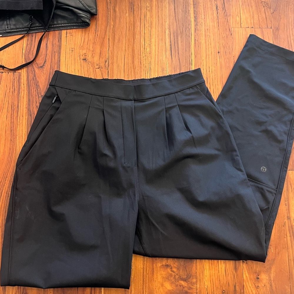 Lululemon pants